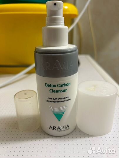 Гель для умывания Aravia Professional