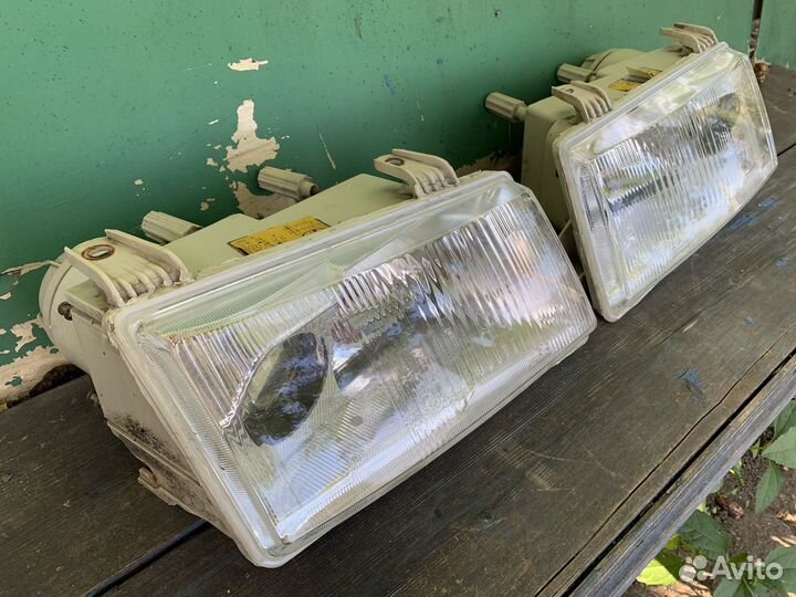 Передние фары ваз 2110