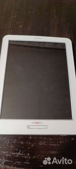 Планшет, книга