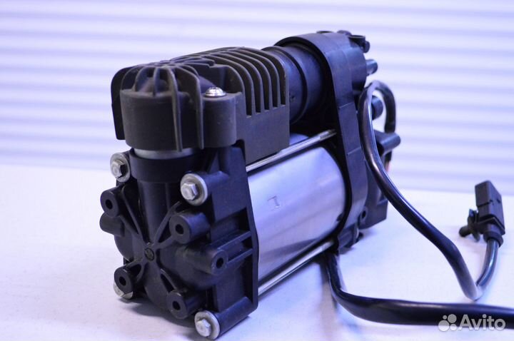 Компрессор пневмо VW Touareg NF Cayenne 958