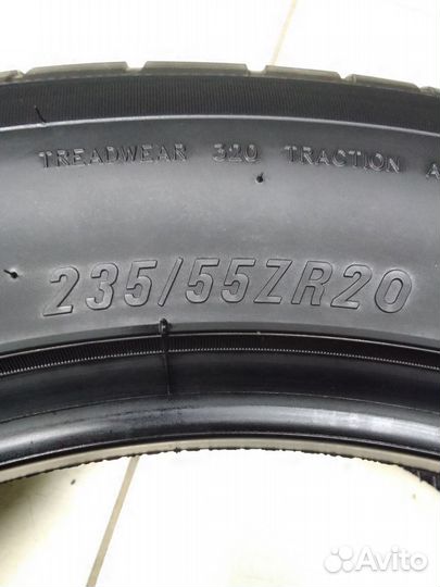 Maxxis Victra Sport SUV VS5 235/55 R20 102W