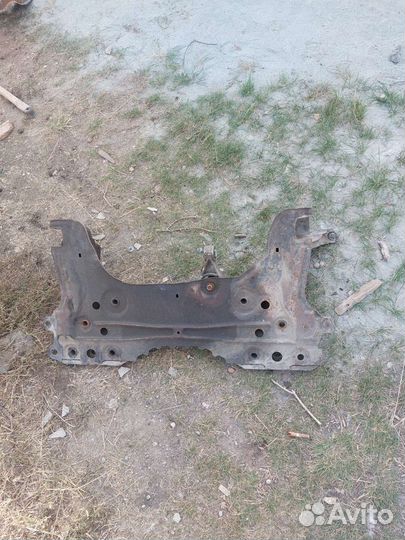 Подрамник Ford focus 1