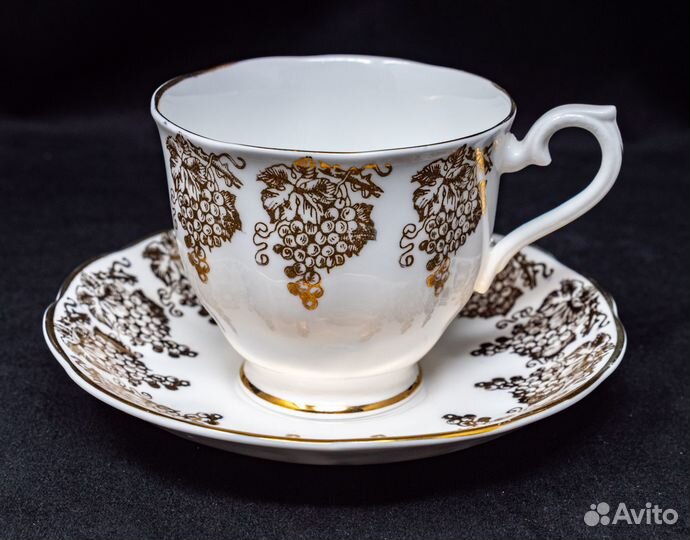 Чайная пара Royal Albert, золото, виноград, винтаж