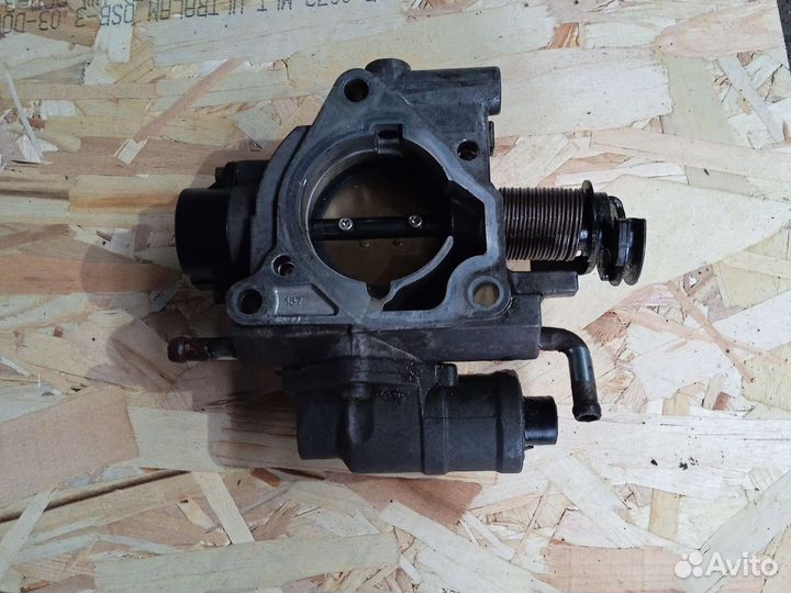 Дроссельная заслонка Mazda 3 1.6