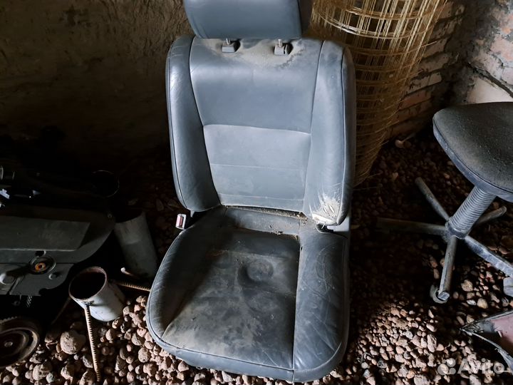 Сиденья кожаные mitsubishi galant7