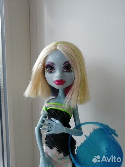 Кукла монстр хай эбби