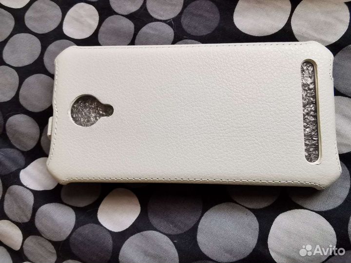 Чехол для телефона Lenovo Vibe C2 новый