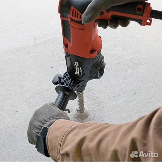 Перфоратор Makita MT M8701