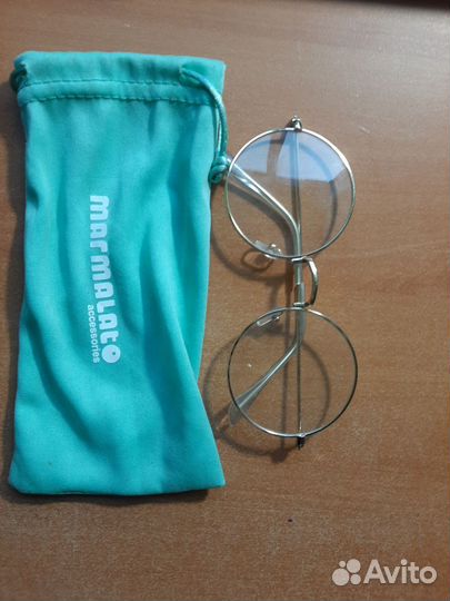 Солнцезащитные очки женские