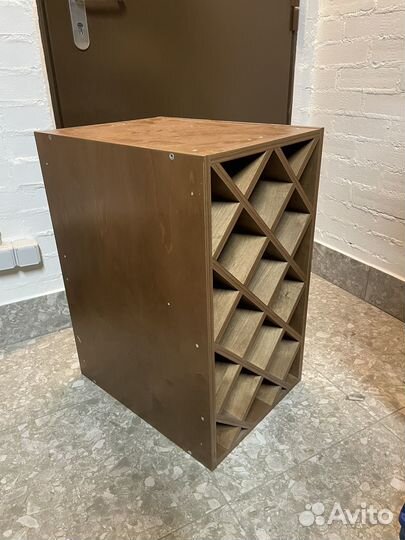 Винный шкаф-стеллаж