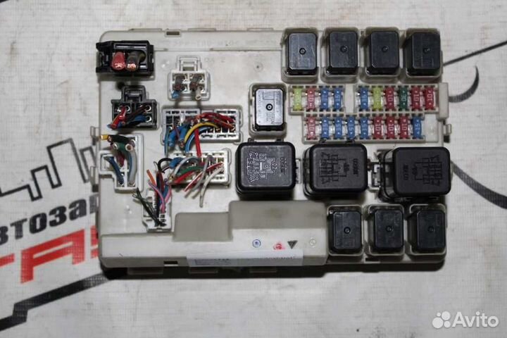 Блок предохранителей nissan 350Z fairlady Z murano