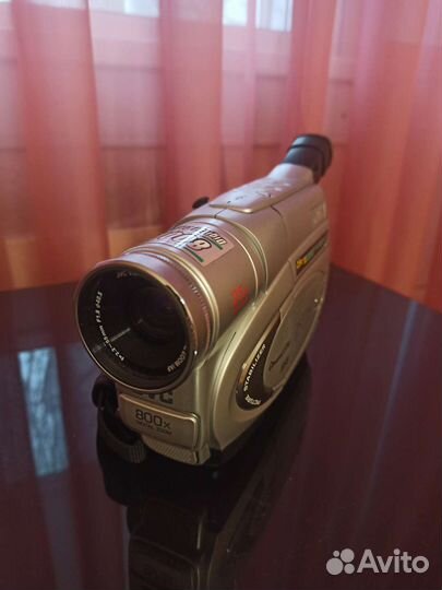 Видеокамера jvc