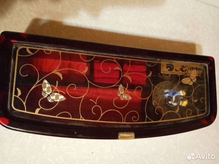 Музыкальная шкатулка