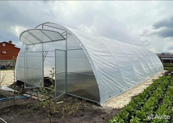 Теплица из поликарбоната