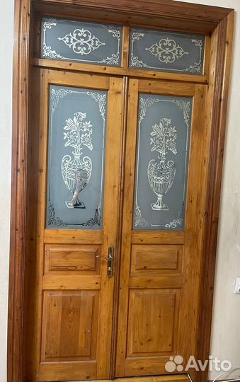 Двери межкомнатные деревянные