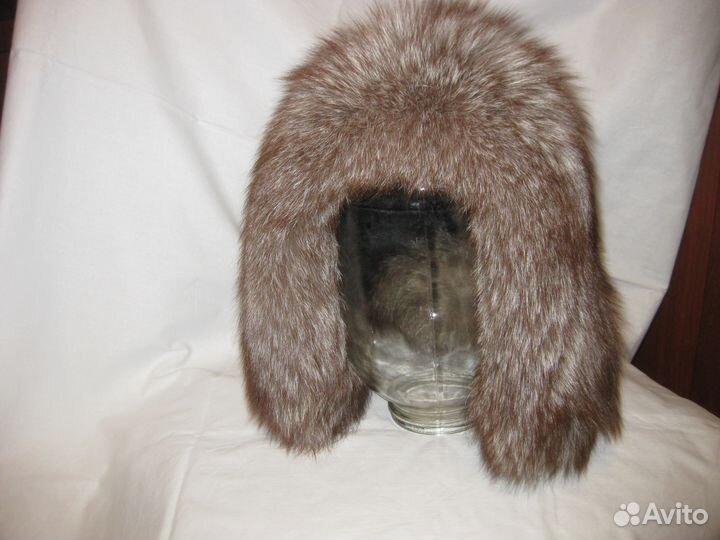 Женская шапка с ушками из песца