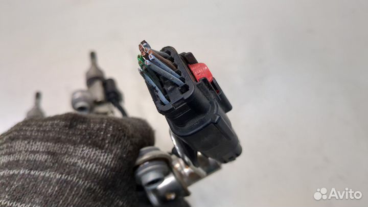 Форсунка топливная Chevrolet Cruze 2015, 2016