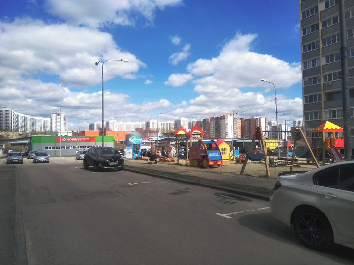 2-к. квартира, 67 м², 8/10 эт.