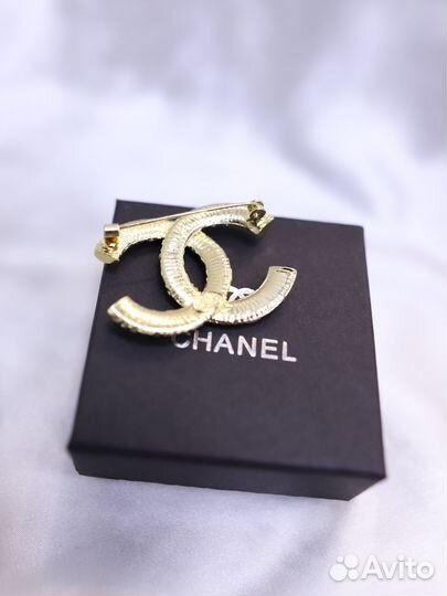 Брошь chanel Шанель