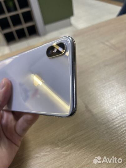 iPhone X, 256 ГБ