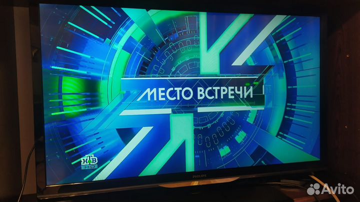 Телевизор Fillips32 диагональ