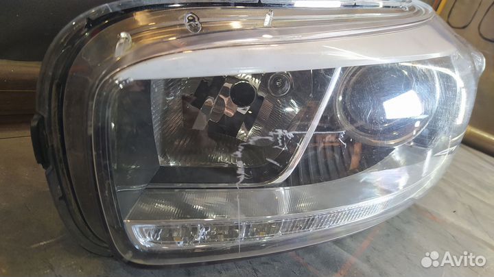 Фара левая (ксенон+светодиод) - Kia Ceed 2 (2012-1