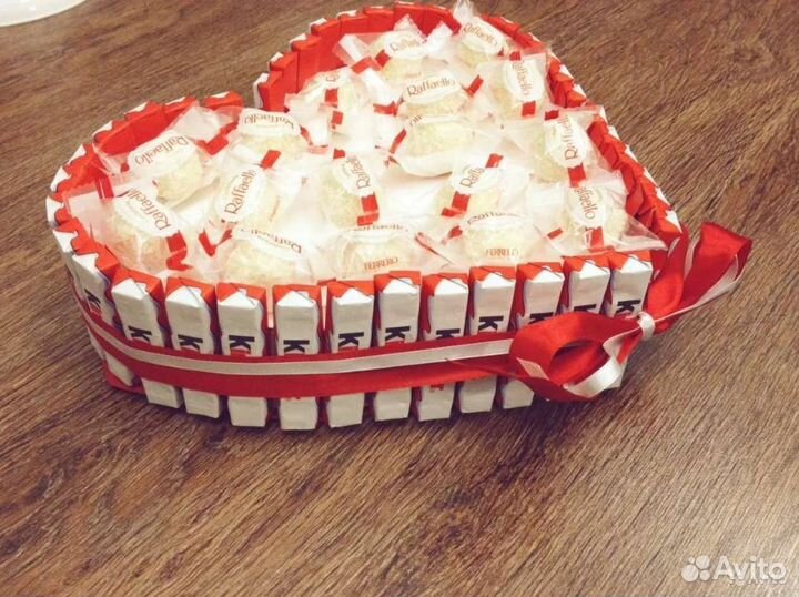 Сладкие букеты из конфет