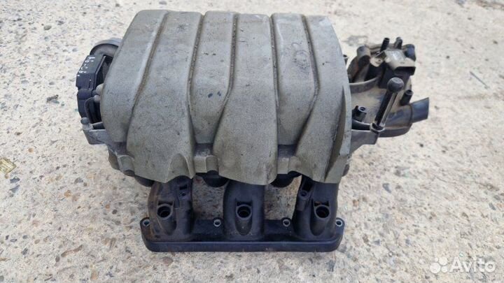 Коллектор впускной Audi A6 C6 2008