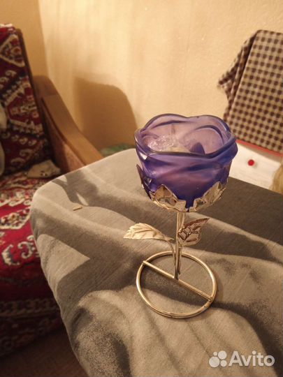 Подсвечник со свечкой