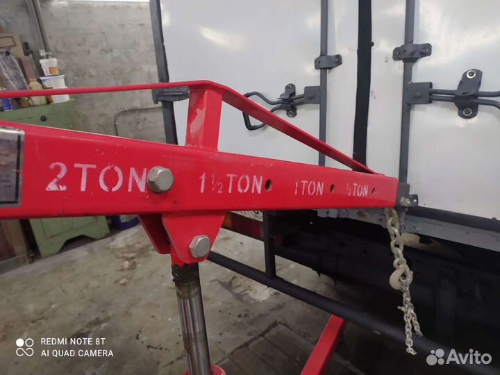 Кран гусь гаражный