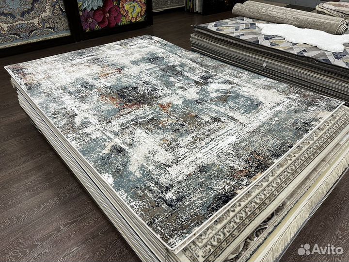 Ковер новый 2х2.85