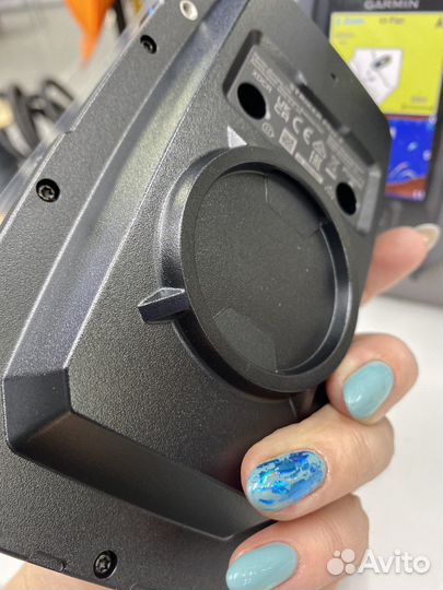 Эхолот Garmin Striker Plus4 с транц. трансдьсером