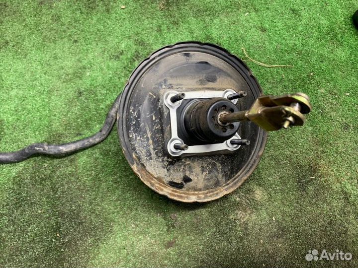 Вакуумный усилитель тормозов Subaru Impreza GF1