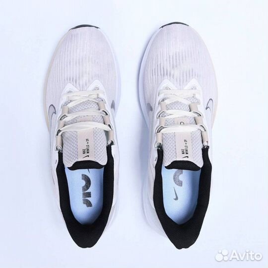 Кроссовки Nike Zoom Winflo