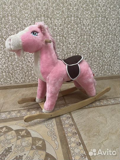 Детская качалка лошадь
