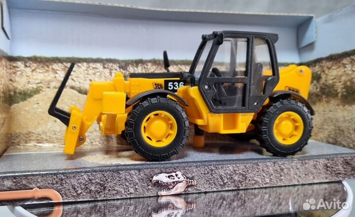 Погрузчик телескопический Jsb модель 1/43 1/50