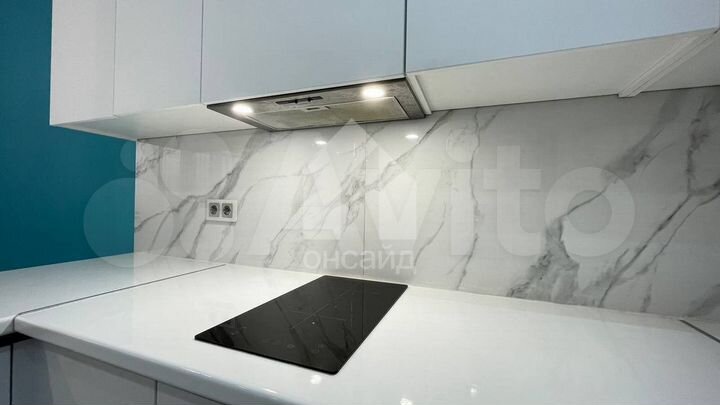 3-к. квартира, 71,2 м², 8/10 эт.