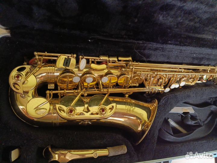 Продам саксофон