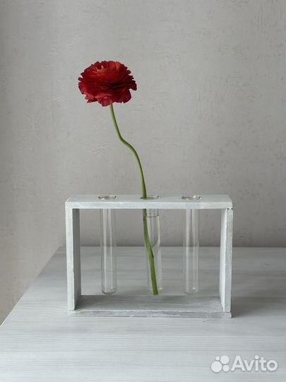 Ваза с колбами