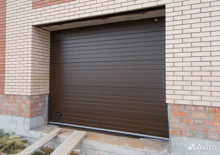 Секционные ворота