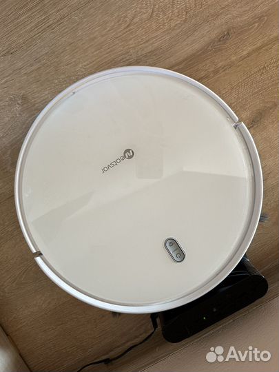 Робот пылесос
