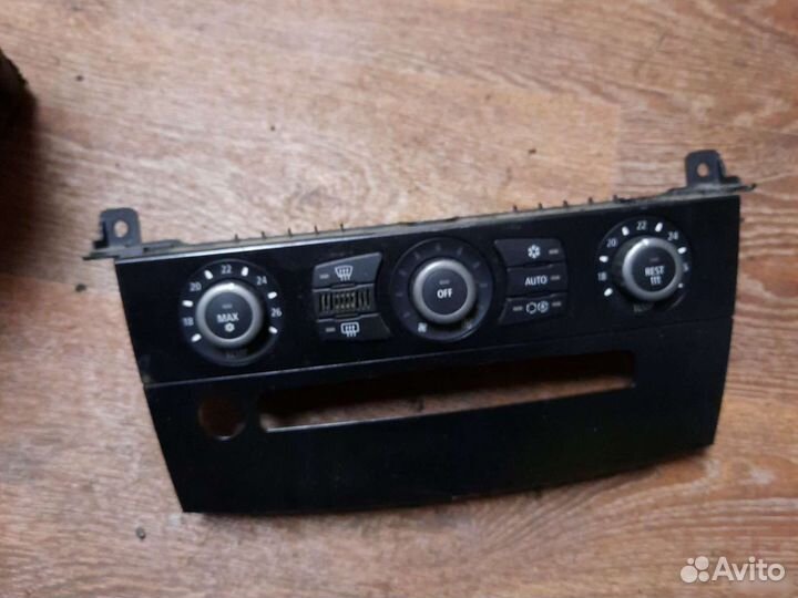 Блок управления печкой bmw 5 e60