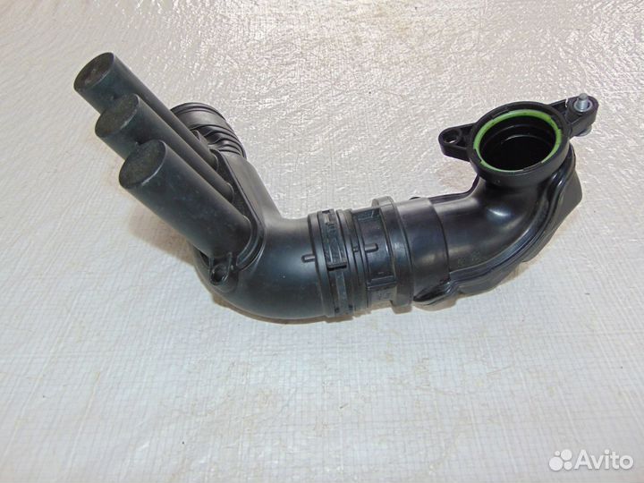 Гофра инжектора Volkswagen Passat B8 (2014-2019)