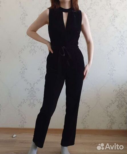 Комбинезон вечерний 42- 44 размер бархатный