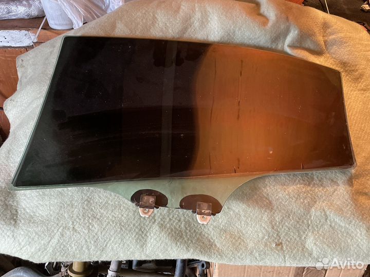 Стекло заднее правое honda civic 4d