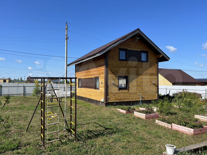 Дом 93,6 м² на участке 9,8 сот.