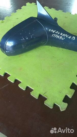 Зеркало правое. Опель - Корса б