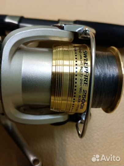 Спиннинг serfmaster с катушкой daiwa