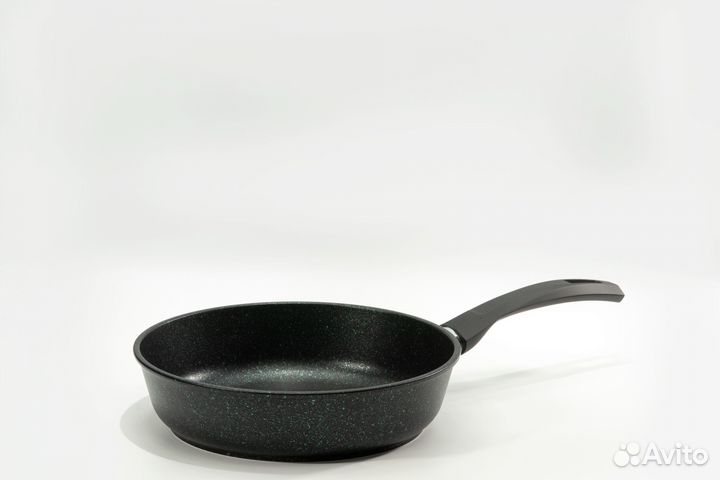 Сковорода глубокая 26 см Victoria