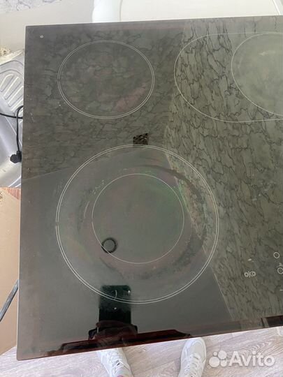 Электрическая варочная панель 4 конфорки